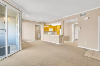 Photo #3: 222149299 Listing