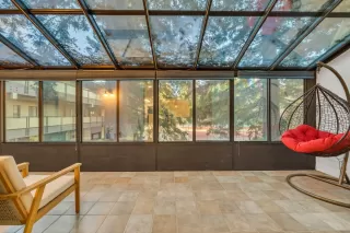 Photo #2: 222149425 Listing