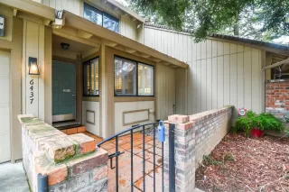 Photo #1: 222149658 Listing