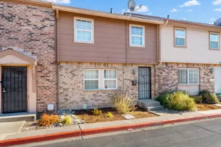 Photo #2: 222150096 Listing