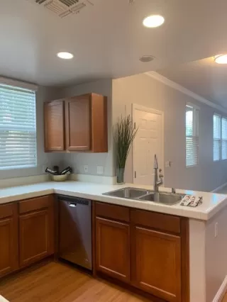 Photo #2: 222150234 Listing 