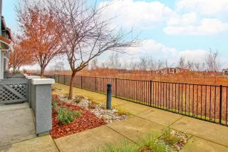 Photo #1: 222150390 Listing