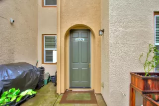 Photo #3: 222150603 Listing