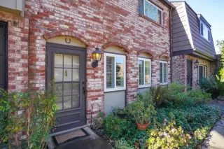 Photo #2: 222150625 Listing