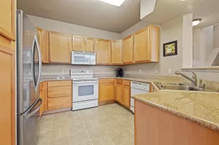 Photo #6: 222150685 Listing 