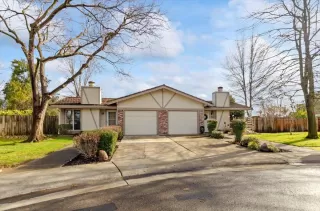 Photo #1: 223000285 Listing