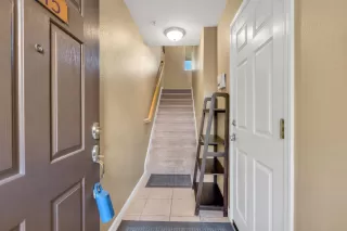 Photo #5: 223000319 Listing 