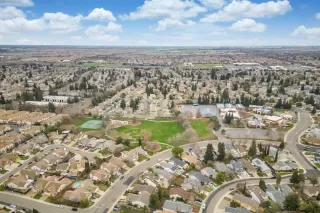 Photo #3: 223000586 Listing