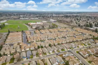 Photo #4: 223000586 Listing