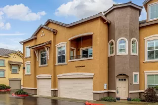 Photo #1: 223000588 Listing