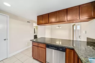 Photo #3: 223000737 Listing 