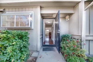 Photo #1: 223000919 Listing