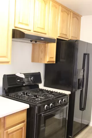 Photo #6: 223000980 Listing