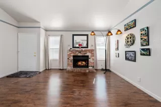 Photo #2: 223001459 Listing