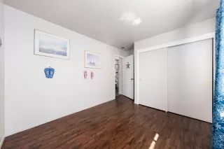 Photo #5: 223001459 Listing