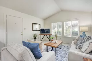 Photo #5: 223002054 Listing 