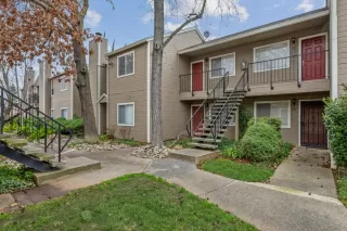 Photo #1: 223002256 Listing 