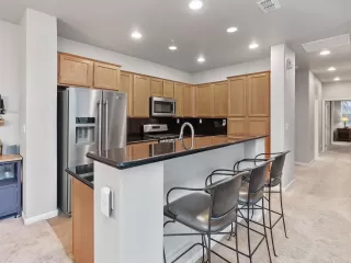 Photo #4: 223002298 Listing