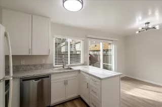 Photo #5: 223003141 Listing