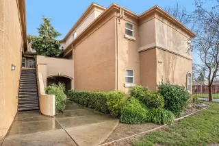 Photo #1: 223003184 Listing 