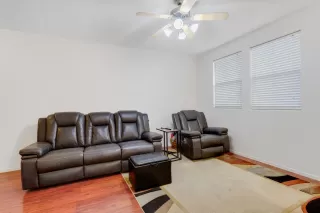 Photo #4: 223003184 Listing 