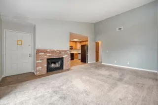 Photo #5: 223003283 Listing