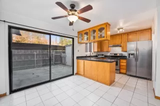 Photo #1: 223003304 Listing 