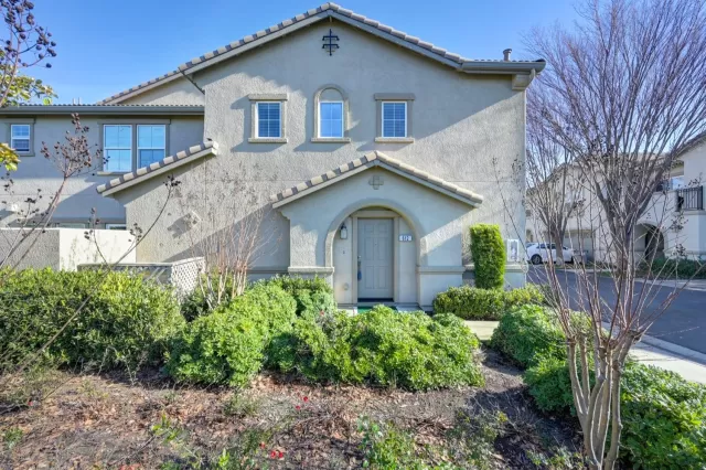 MLS: 223003363 Condo For Sale