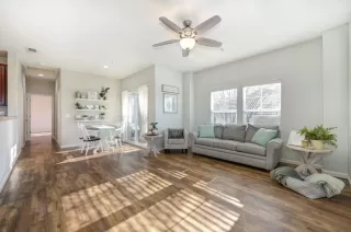 Photo #6: 223003363 Listing