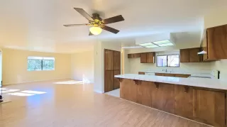 Photo #3: 223003390 Listing