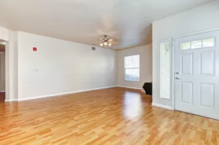 Photo #4: 223004221 Listing 