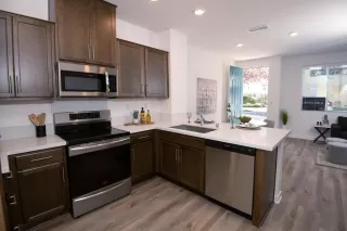 Photo #3: 223004330 Listing 