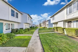 Photo #3: 223004865 Listing 