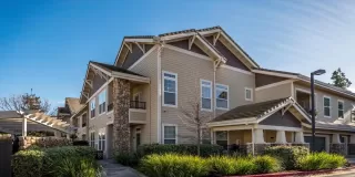 Photo #1: 223005033 Listing 