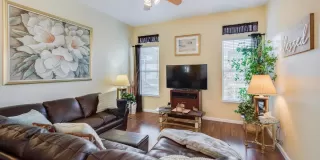 Photo #3: 223005033 Listing 