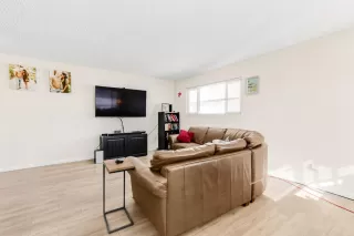 Photo #4: 223005238 Listing 