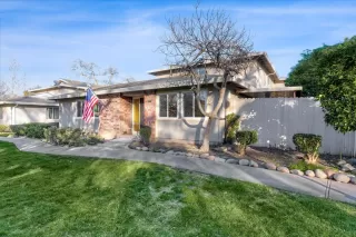 Photo #2: 223005579 Listing 