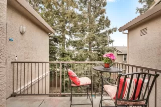 Photo #2: 223005837 Listing 