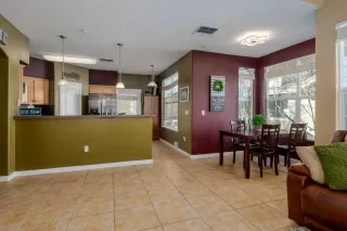 Photo #1: 223005872 Listing