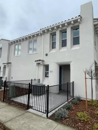 Photo #1: 223007127 Listing 