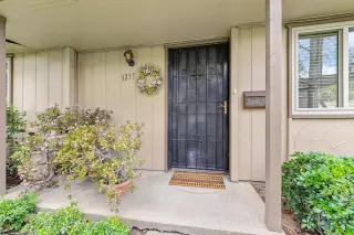 Photo #5: 223007219 Listing