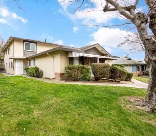 Photo #1: 223007245 Listing