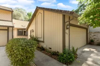 Photo #1: 223007297 Listing 