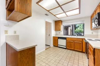 Photo #6: 223007297 Listing 