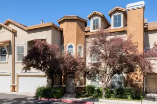 Photo #1: 223007301 Listing 