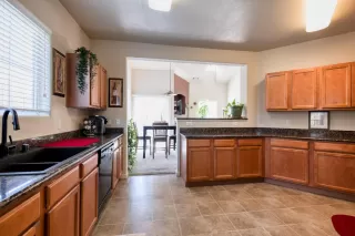 Photo #2: 223007301 Listing 