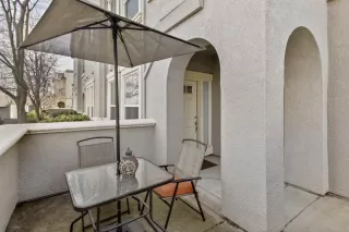 Photo #2: 223007738 Listing