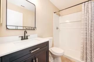 Photo #1: 223007783 Listing