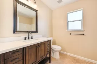 Photo #2: 223007783 Listing