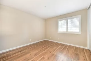 Photo #4: 223007783 Listing